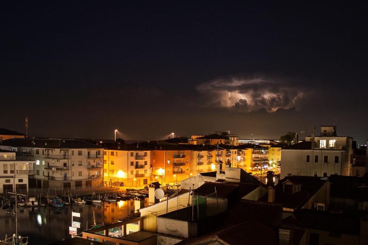 Angolo Di Luce Кьоджа Экстерьер фото